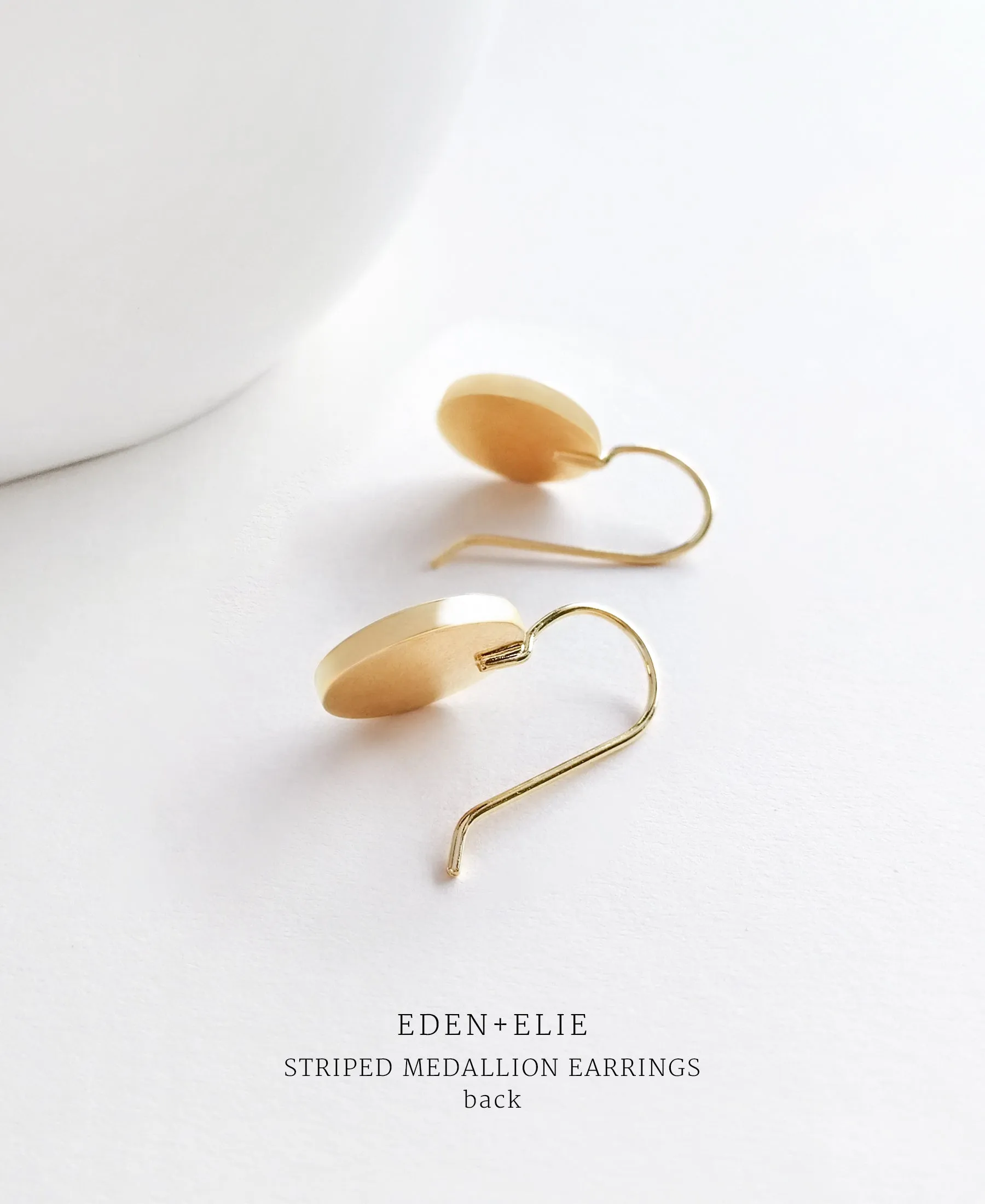 EDEN + ELIE Striped Medallion drop earrings - serenity