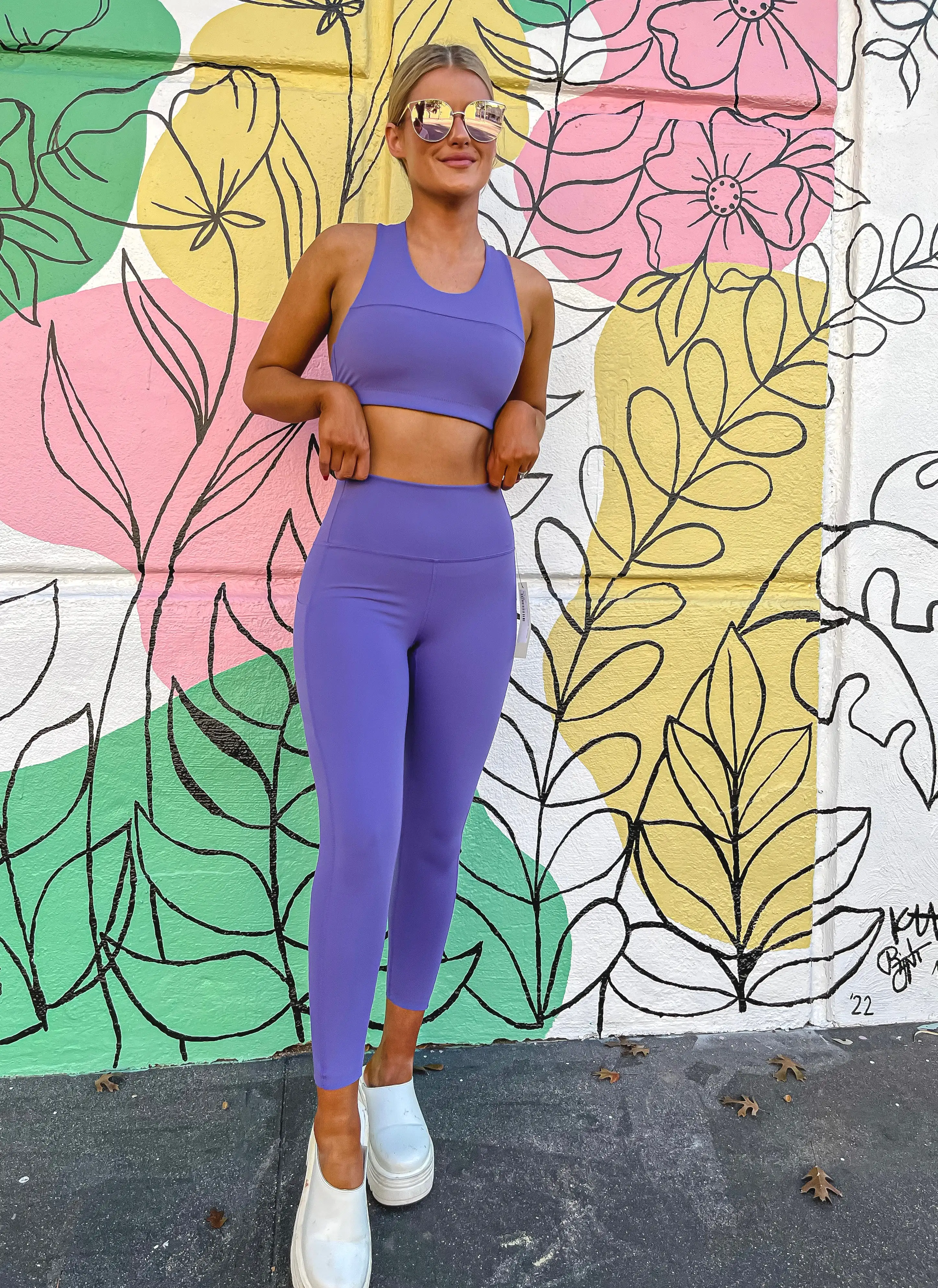 Essential Foldover Highwaist Leggings - Pale Purple