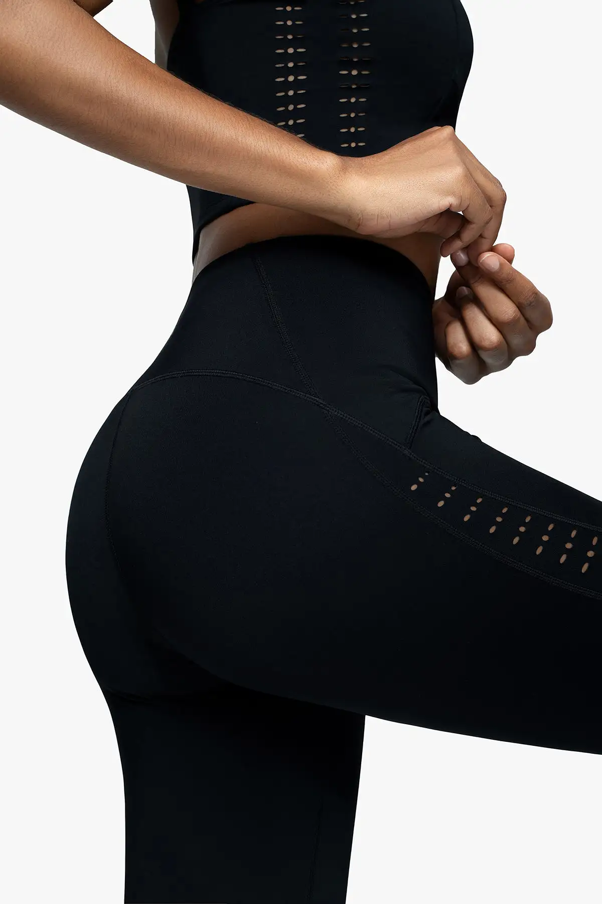 High-waisted Yoga Leggings with Perforated Graphics