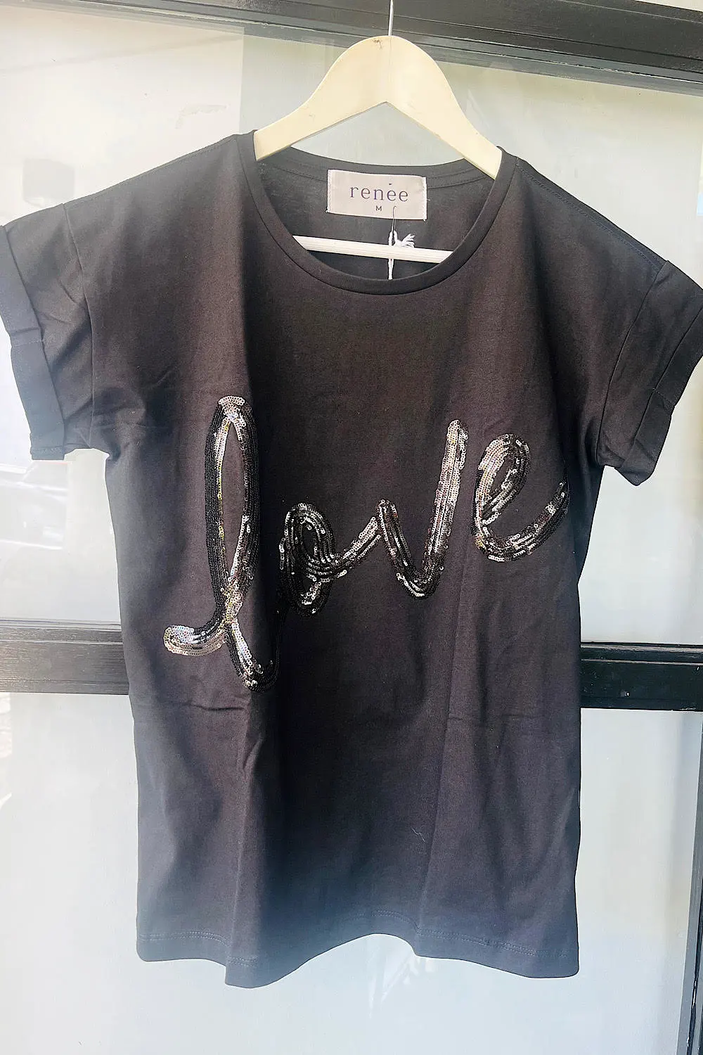 LOVE TEE BLACK & BLACK SEQUINS