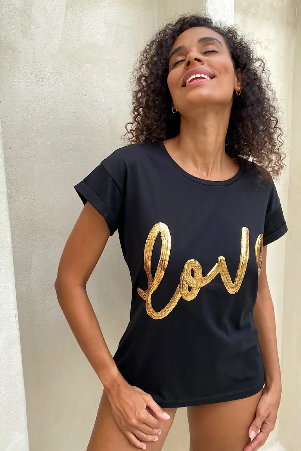 LOVE TEE BLACK & GOLD SEQUINS