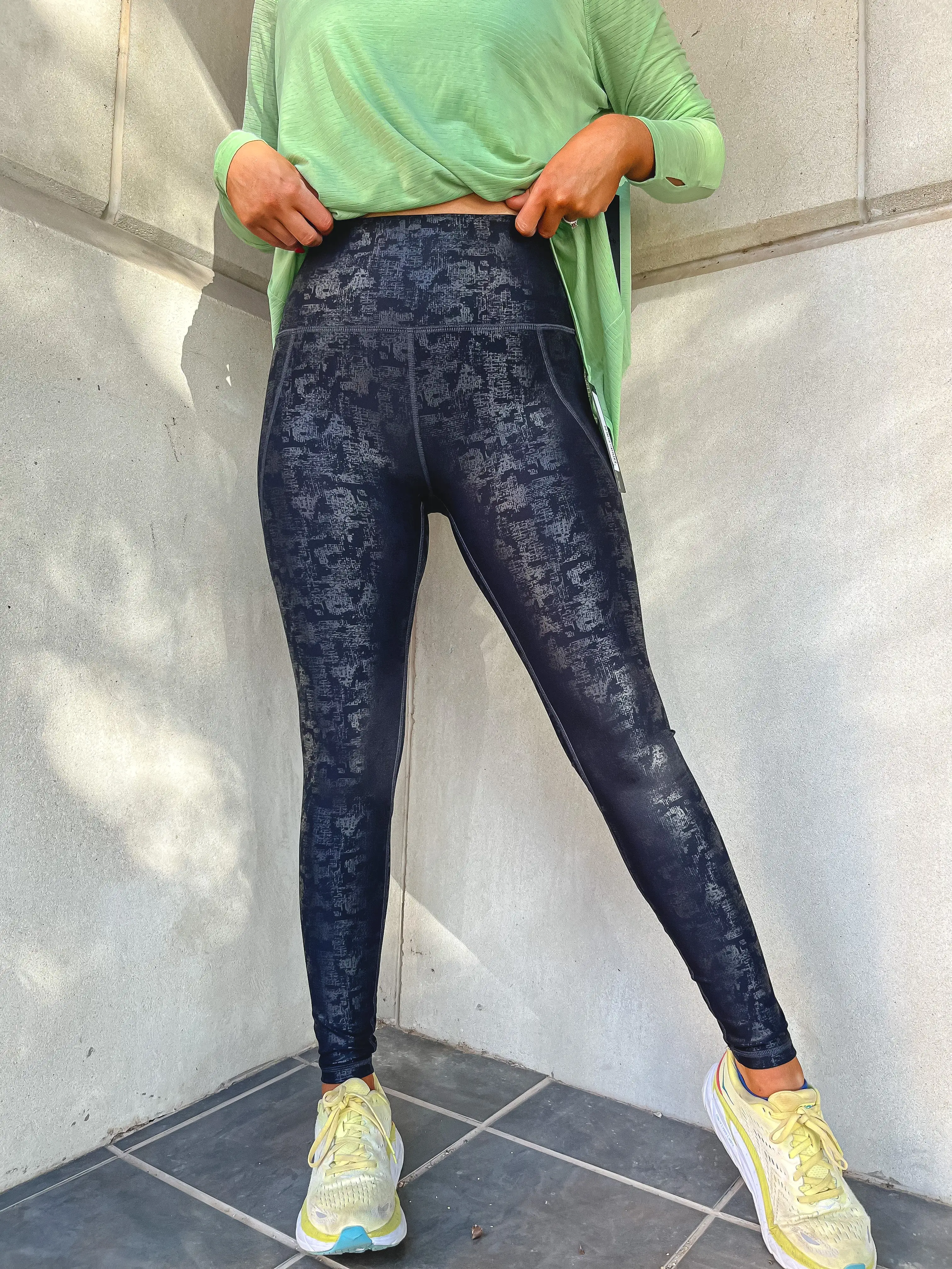 Metallic Foil Highwaisted Leggings With Side Pockets