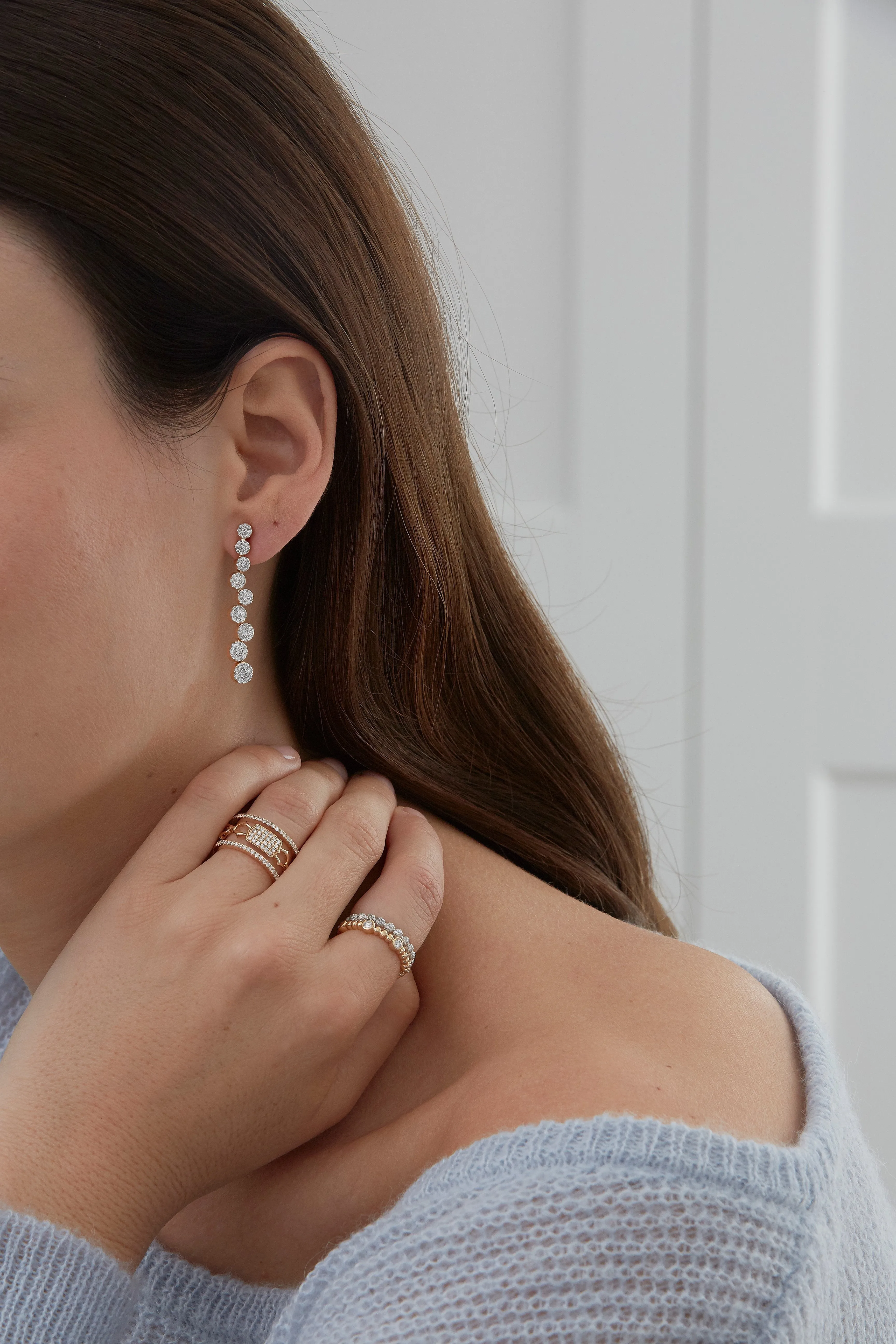 Muna Round Diamond Drop Earrings