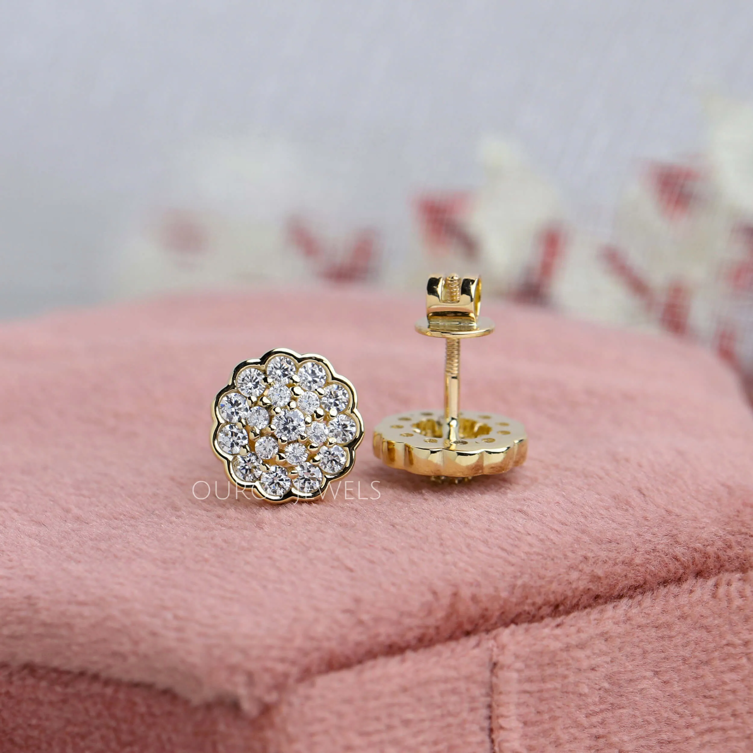 Round Cluster Diamond Stud Earrings