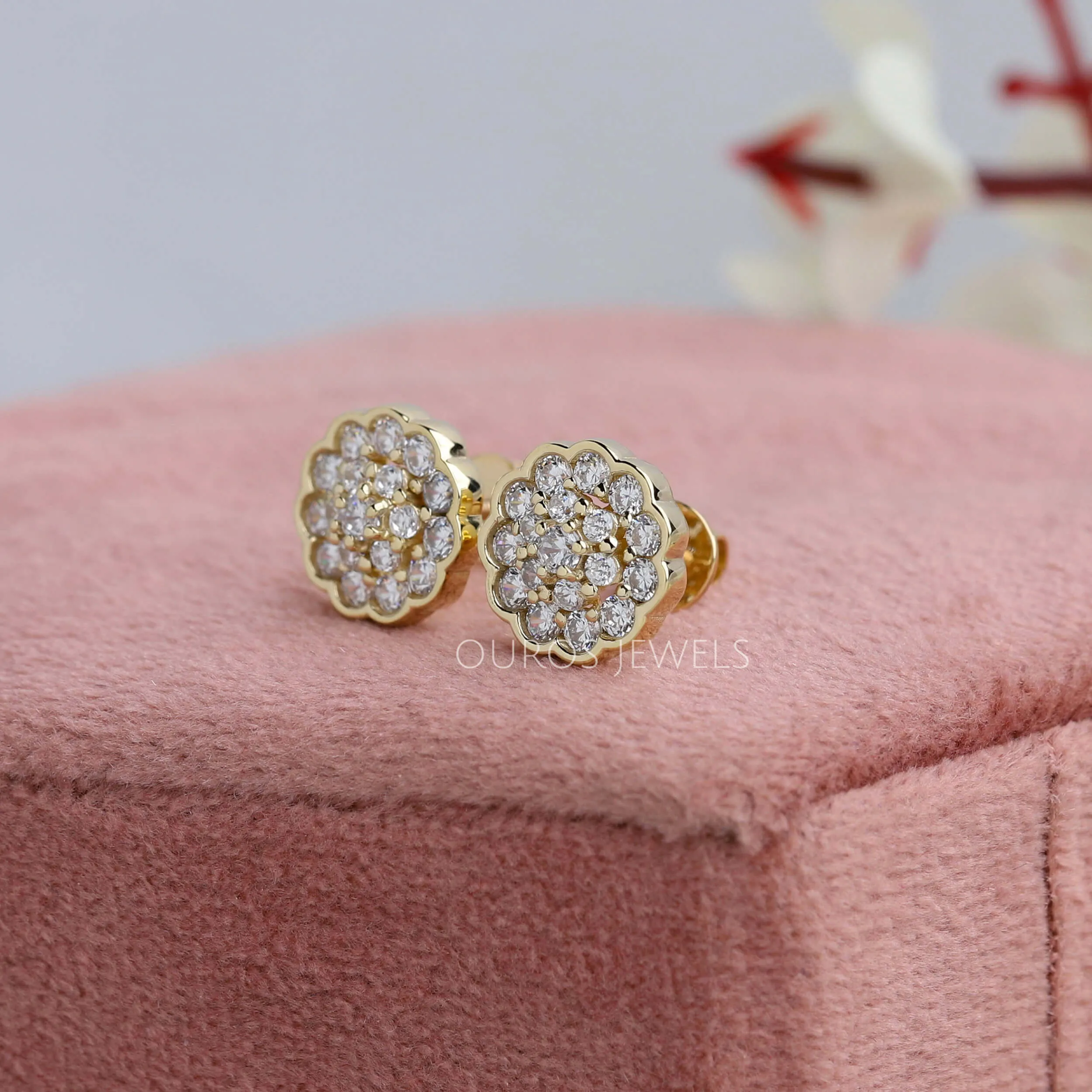 Round Cluster Diamond Stud Earrings