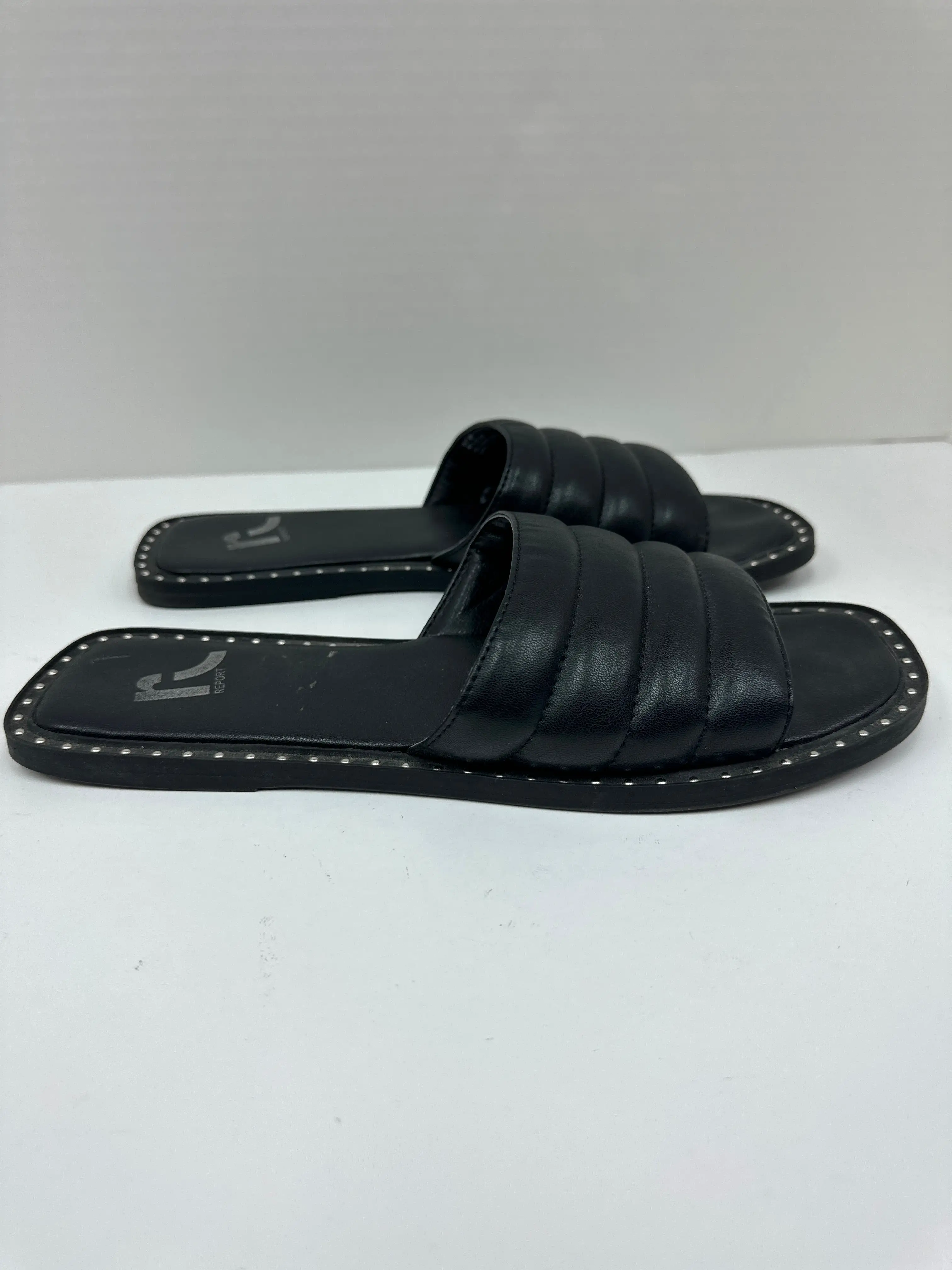 Sandals Flats By Report  Size: 8