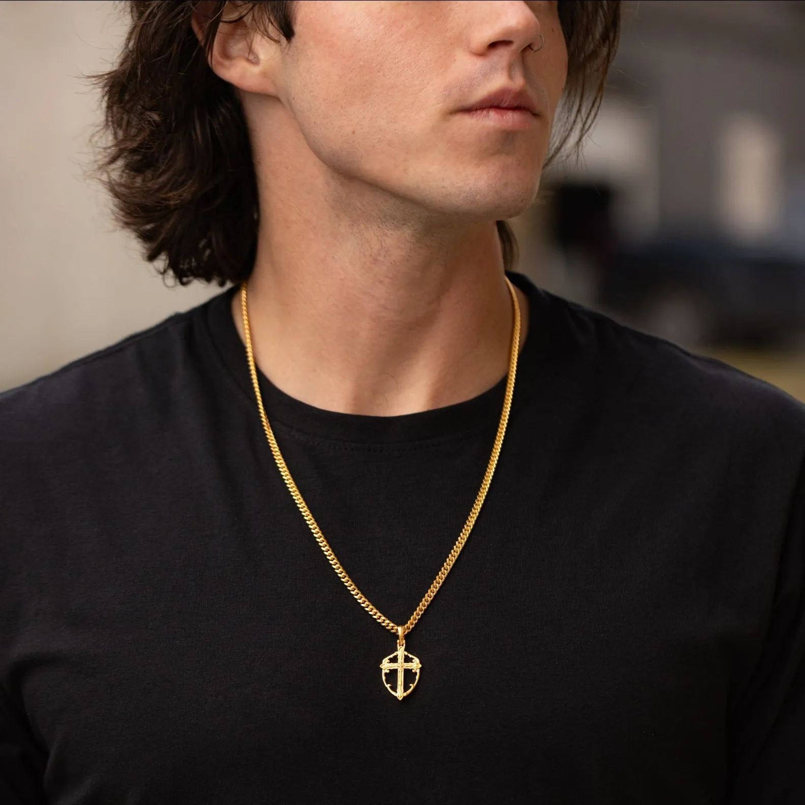 Shield of Faith Cross Pendant Necklace - Gold