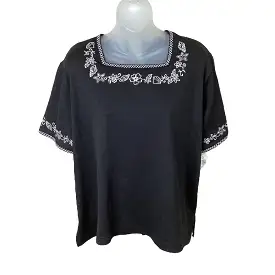 Top Short Sleeve By Bon Worth  Size: M