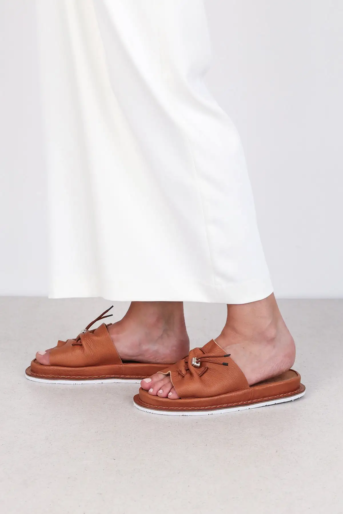 Trippen Synergy Sandal | Cuoio